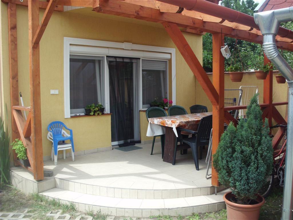 Andrea Apartman ハイデゥソボスロー エクステリア 写真