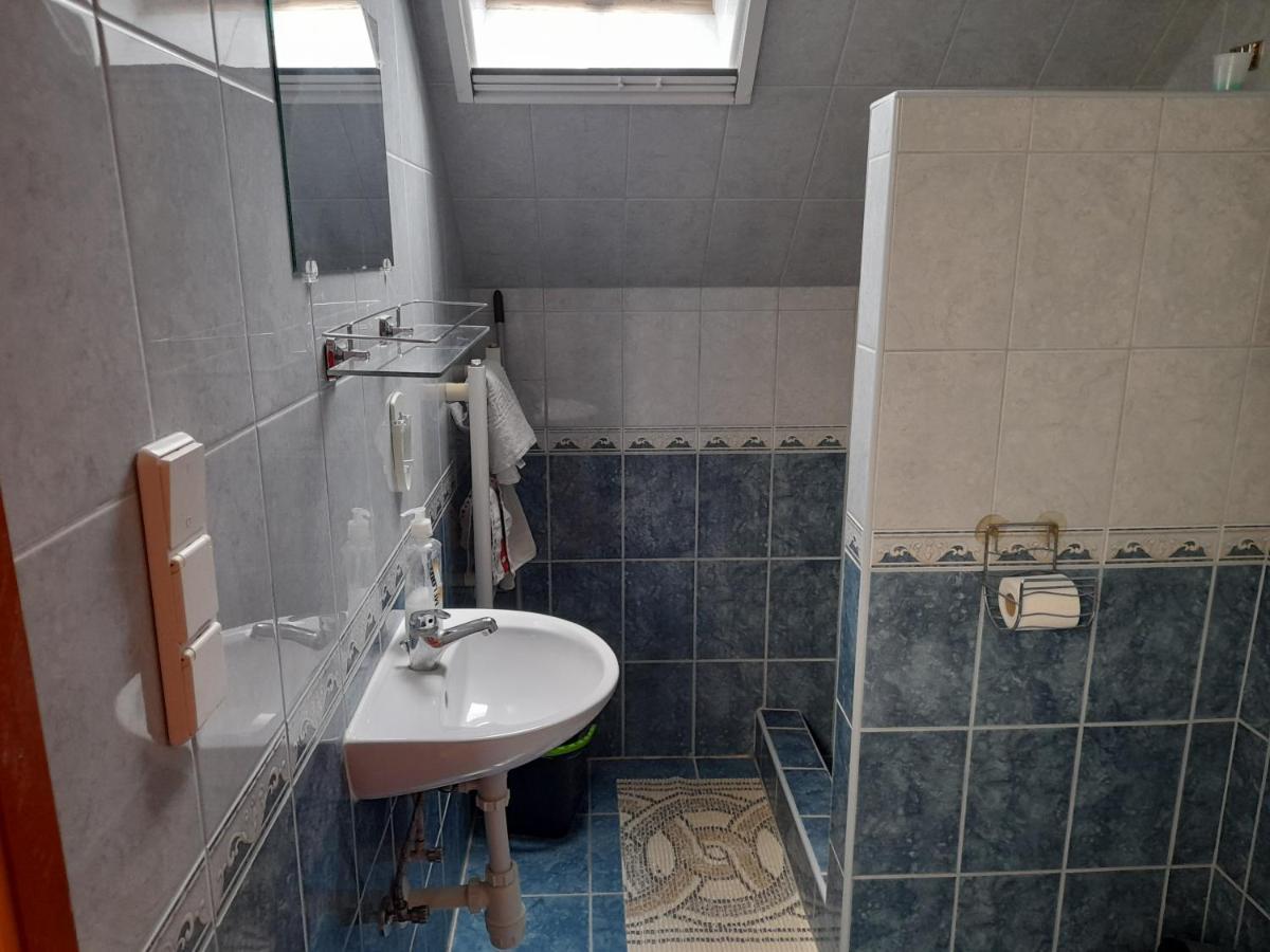 Andrea Apartman ハイデゥソボスロー エクステリア 写真